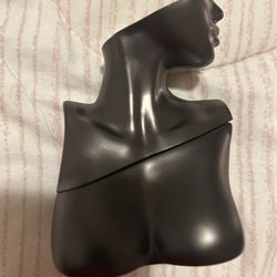 Billie Ellish Perfume No 2