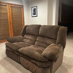 Very Comfy Brown Love Seat Reclining Sofa