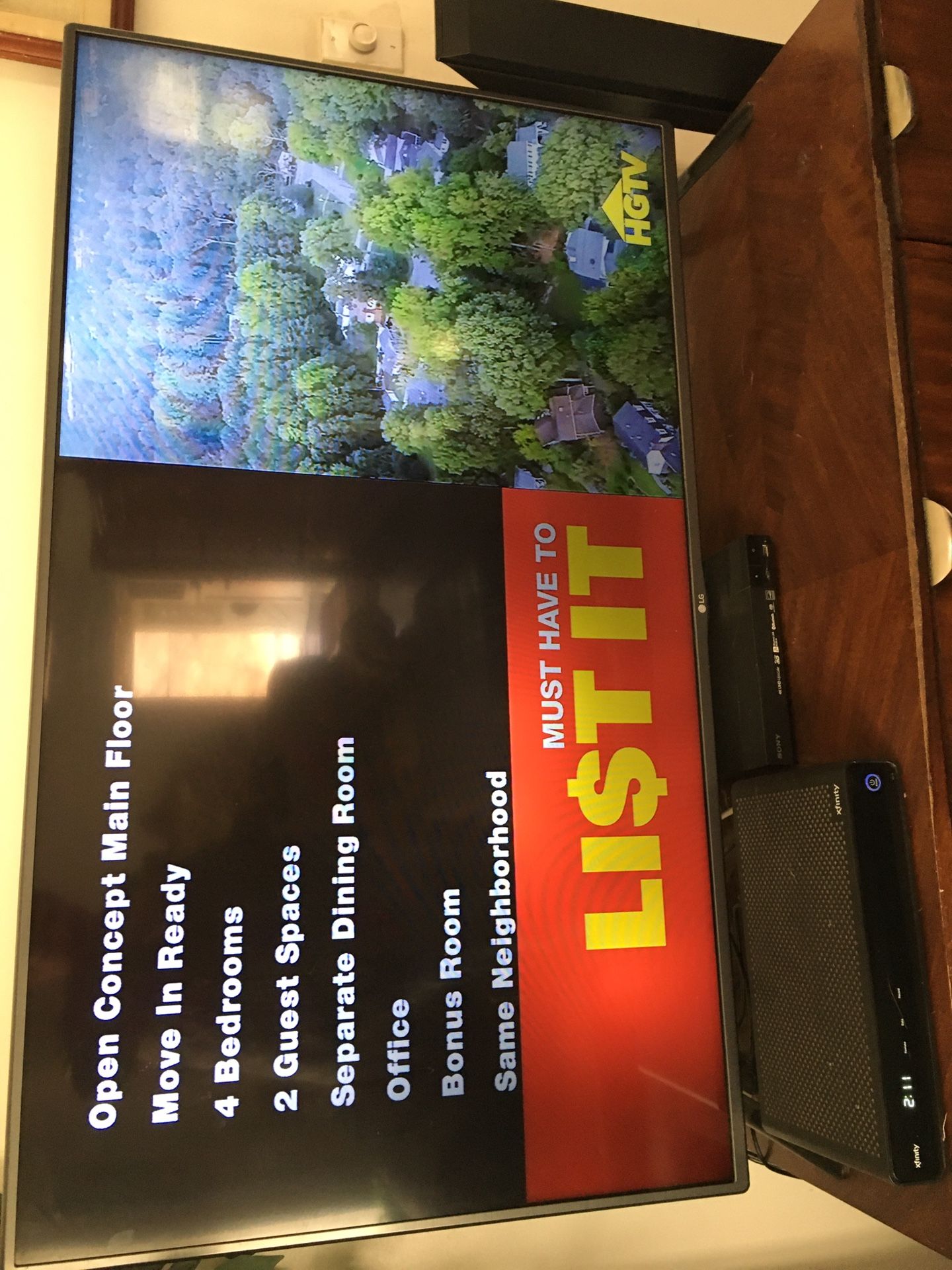 50 inch LG TV for sale. 300. Must go this week