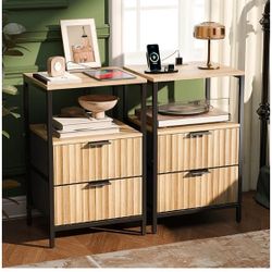 Nightstands Set of 2 with Fabric Drawers, Fluted Nightstand with Charging Station, Oak Night Stand Set 2, Bed Side Tables with Drawers Fabric, End Tal