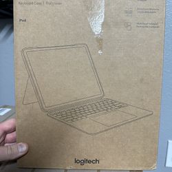 Logitech combo Touch iPad case
