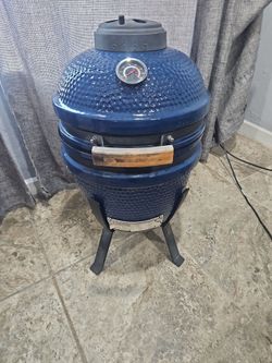 Kamado Ceramic BBQ Smoker