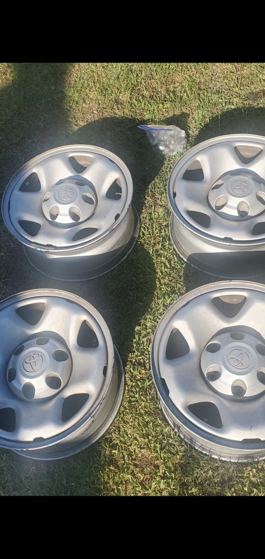 Stock Rims Tacoma  6 Lug