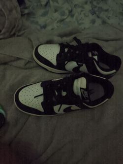 Nike dunk low panda