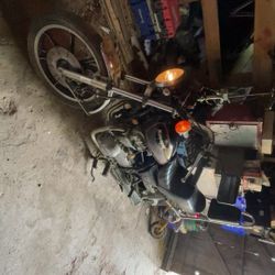 1982 Kawasaki KZ 440 LTD