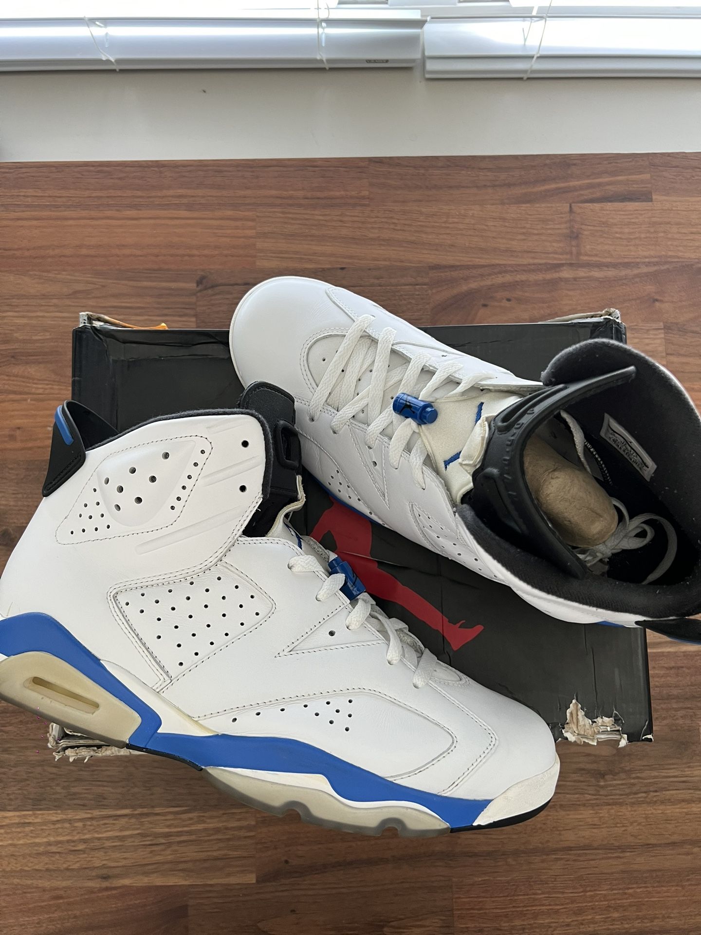 Size 13 Men’s- Air Jordan 6 Retro 2014 Sport Blue
