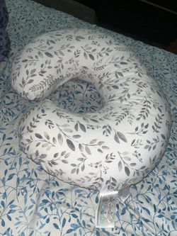 Boppy pillow