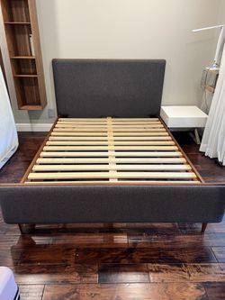 Scandinavian Design Full Size Bed