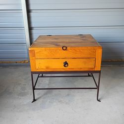 Vintage Rustic Mexican Pine Coffee Table  ( Free Delivery If Needed)