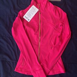 Lululemon define Jacket, hot pink- size 2
