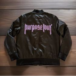 Justin Bieber Purpose Tour Staff Satin Bomber Jacket Size large Black Purple