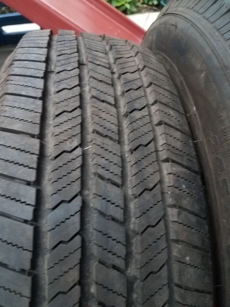 Tires llantas