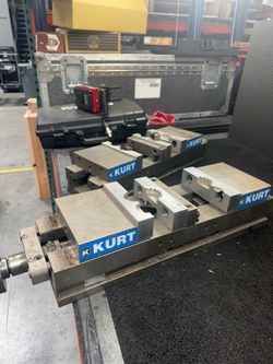 Machine vise