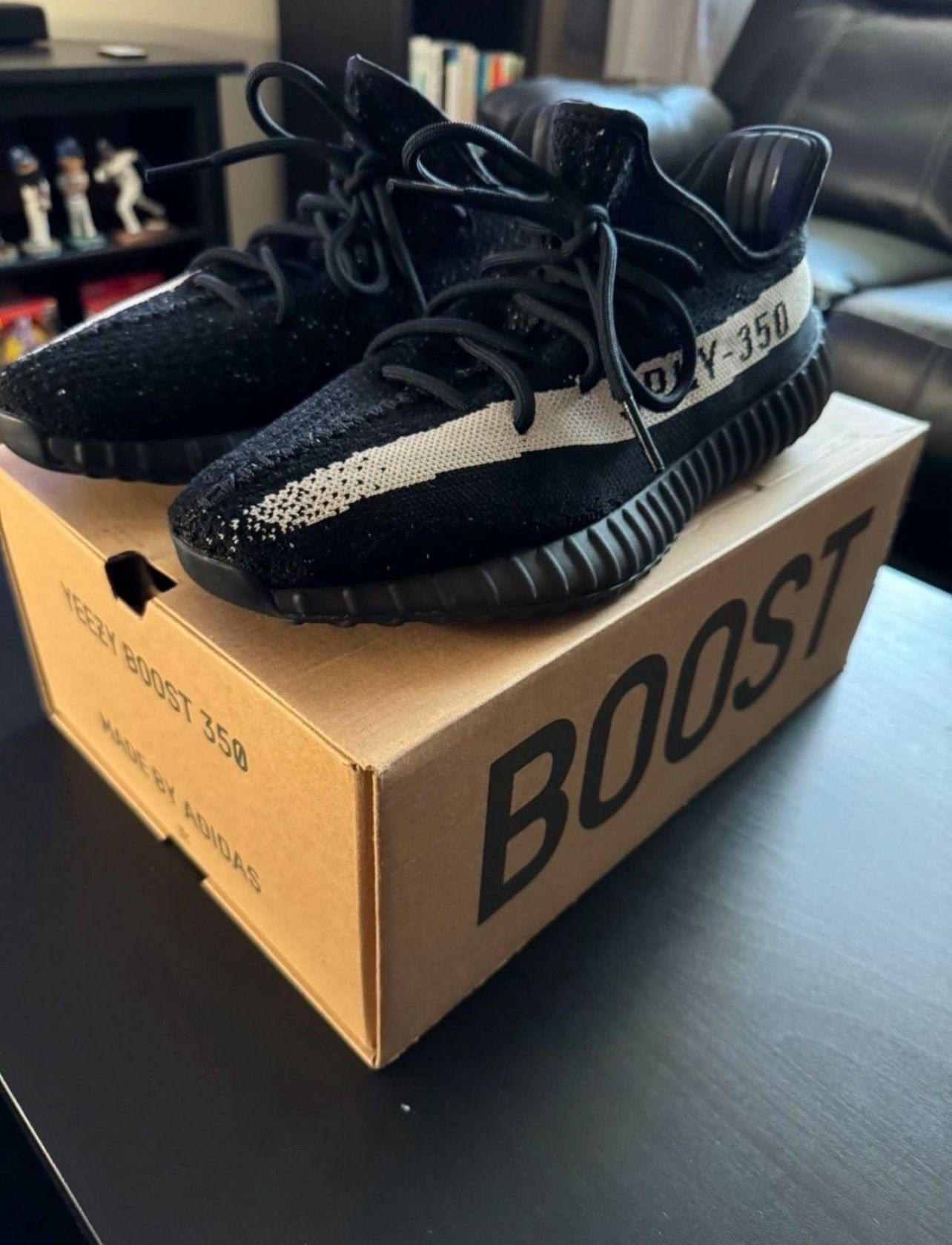 Adidas Yeezy Boost 350 V2 (Oreos)