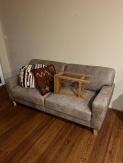 Nice condition couch need gone ASAP