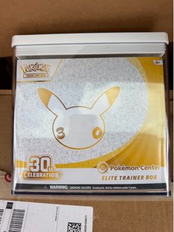 Pokemon center 30th celebration Etb