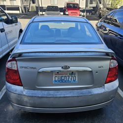 2005 kia spectra