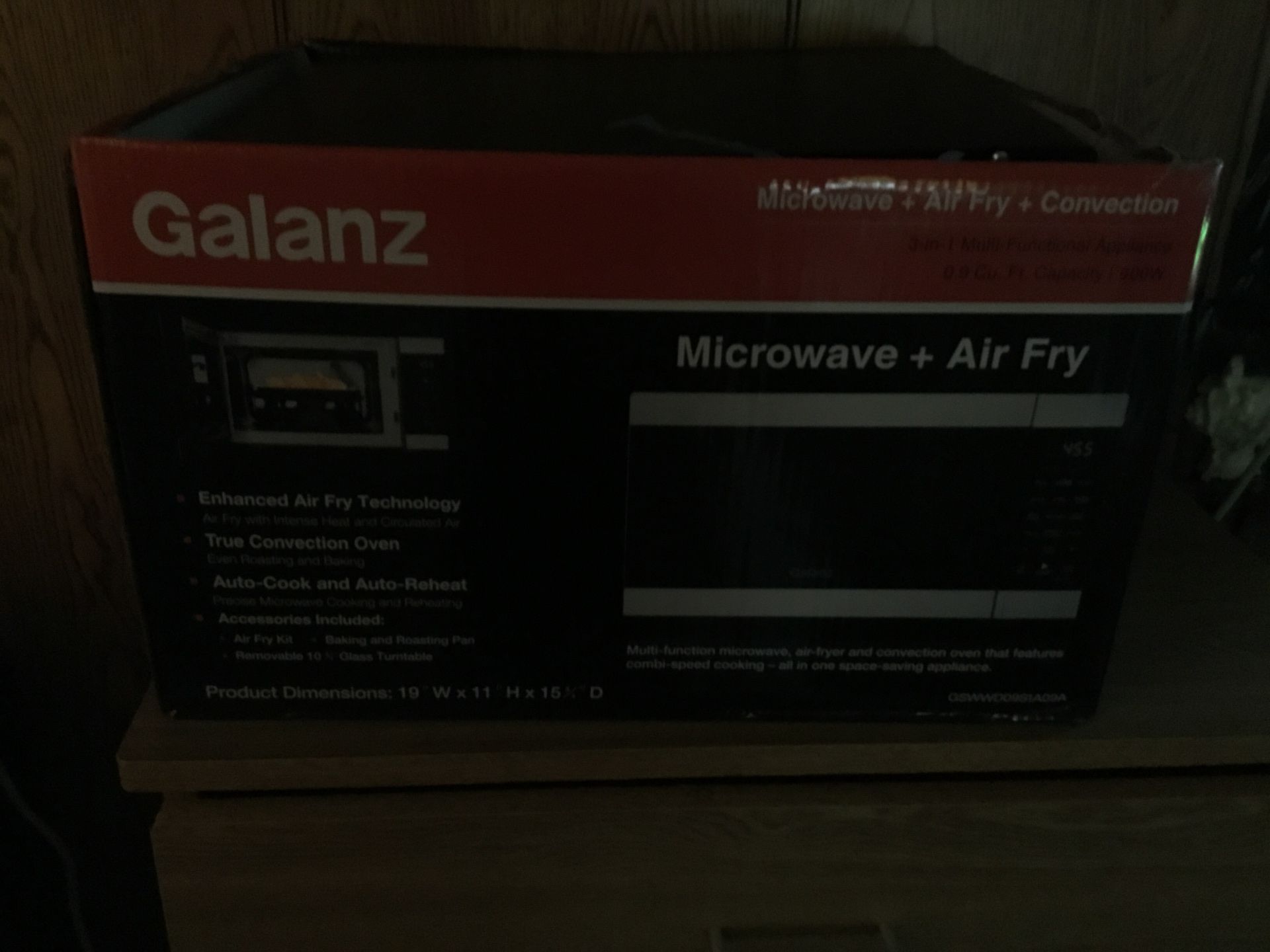 Microwave , and hot air fryer , brand new never used.