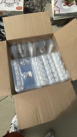 Free Plastic desert containers