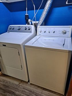 Good condition set !delivery available