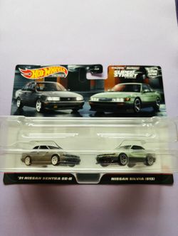Hot Wheels Nissan Silvia & Nissan Sentra