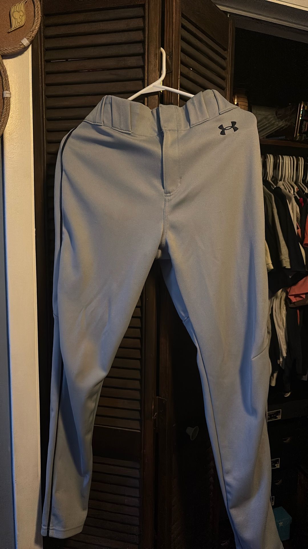 Underarmour Men’s Baseball Pants Like New Small
