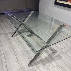 Z-Gallerie Dining Table