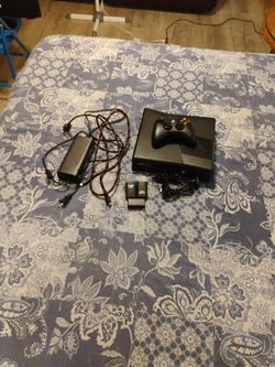 Xbox 360 With 4 Games
