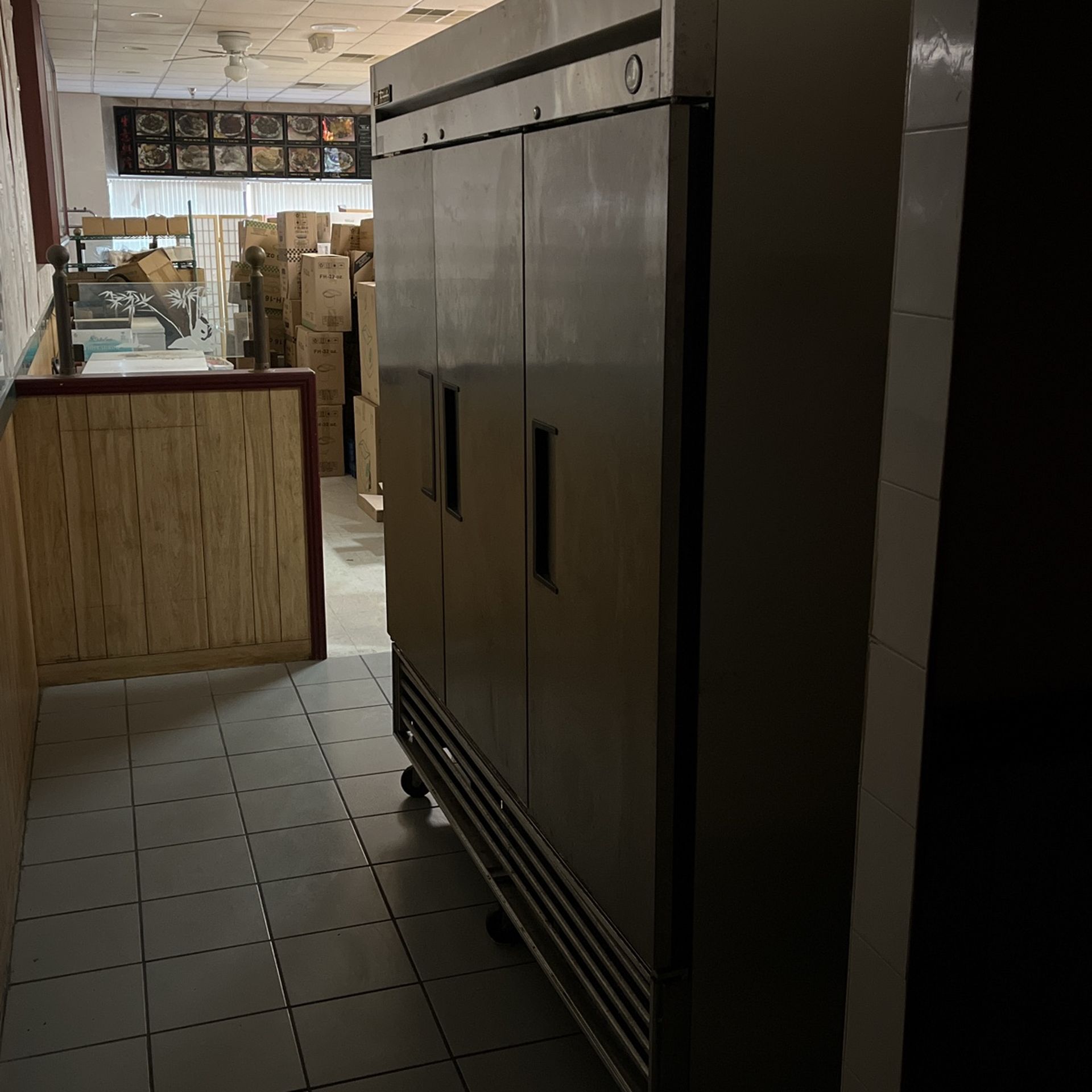 Refrigerator