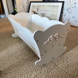 Kidkraft tiffany bow cradle online