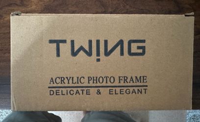 Box of Magnetic Photo Frame Holders