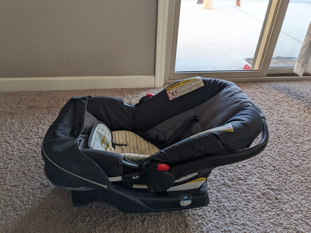 Graco Infant Car Seat And Stroller