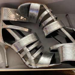 michael kors (new) Silver stiletto 