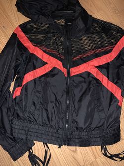 Work out windbreaker size small
