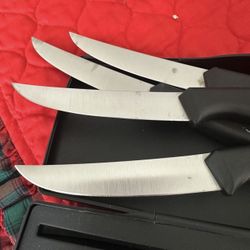 Pampered Chef Steak Knives