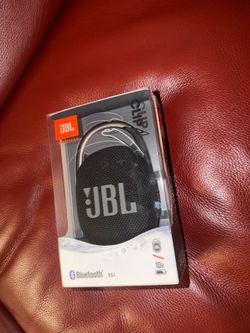 JBL Clip 4 Bluetooth Speaker Black