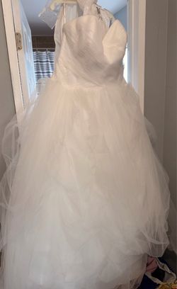 White Tulle Ball Gown Wedding Dress Vera Wang