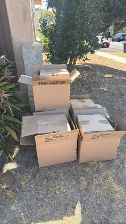 Free small boxes for moving
