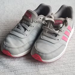 Girls Adidas Size 13