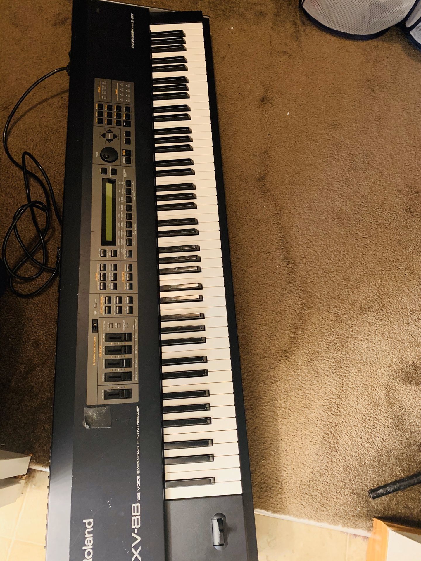 Roland xv-88 weighted keyboard