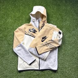 Nike Tech Yellow And White Fleece And Pants