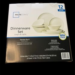 Dinnerware Set 12 Pieces (4 Large Plates, 4 Small Plates, 4 Bowls) NEW Dishes