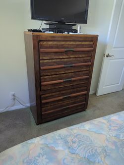 Dresser/Drawer