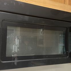 Over-the-Stove Microwave 