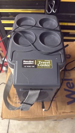 Mobile Gear automotive 12volt Travel Cooler and Warmer