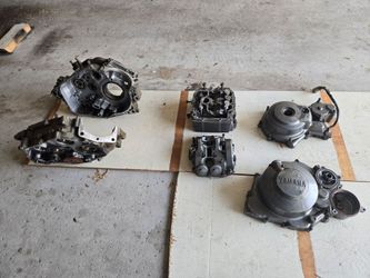 Yamaha Raptor 660 OEM Engine Cases, Cylinder Head & Side Covers Lot