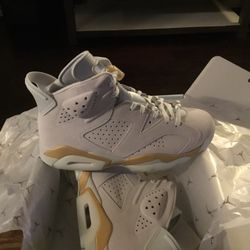 New Women’s Air Jordan 6 Retro size 8.5 (size 6.5 available also)