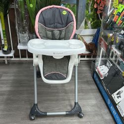 Brand New BabyTrend High Chair On sale!💥