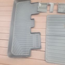 Winter mats for 2025 Tesla Model Y 