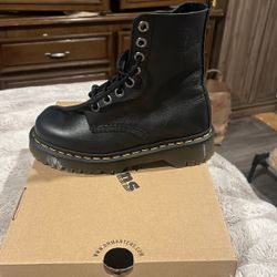 Dr. Martens For Sale - Mint Condition